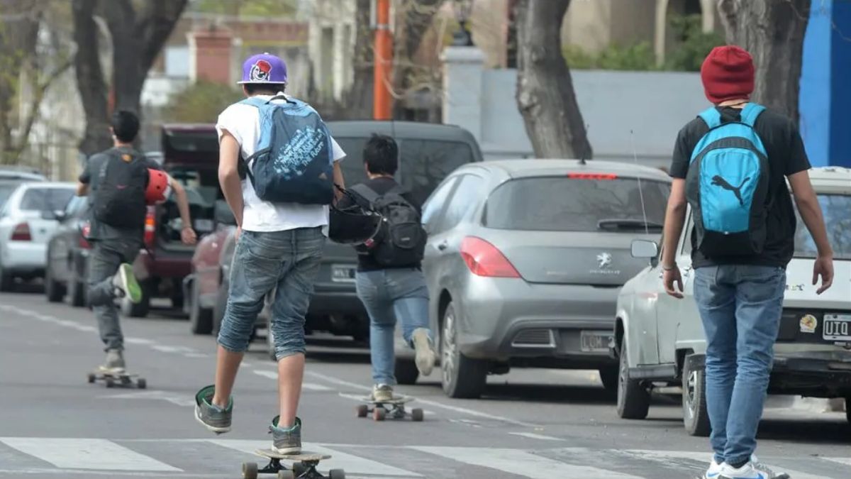 Los daños que causan los skaters o bikers, al realizar pruebas en lugares públicos no habilitados, serán juzgados por los propios vecinos que participen de los Jurados Vecinales de la Municipalidad de Capital.