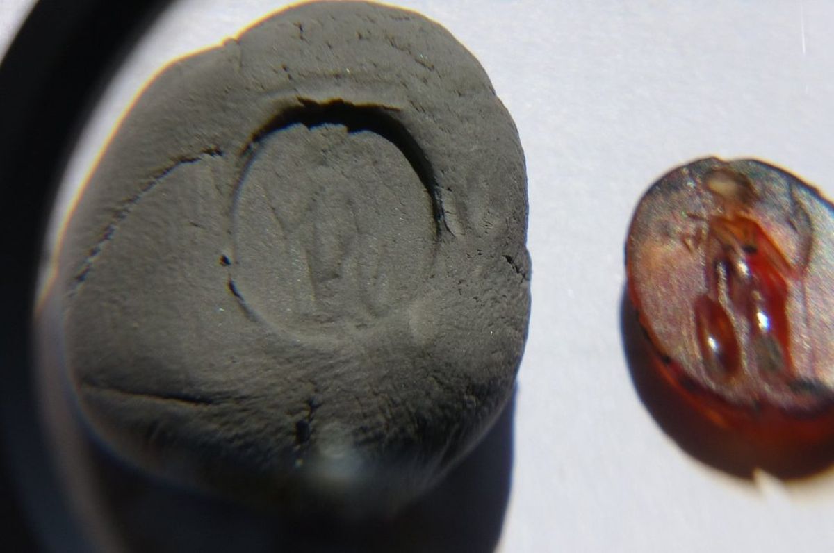 La piedra es una reliquia de al menos 1700 años de antigüedad. La piedra es una reliquia de al menos 1700 años de antigüedad.