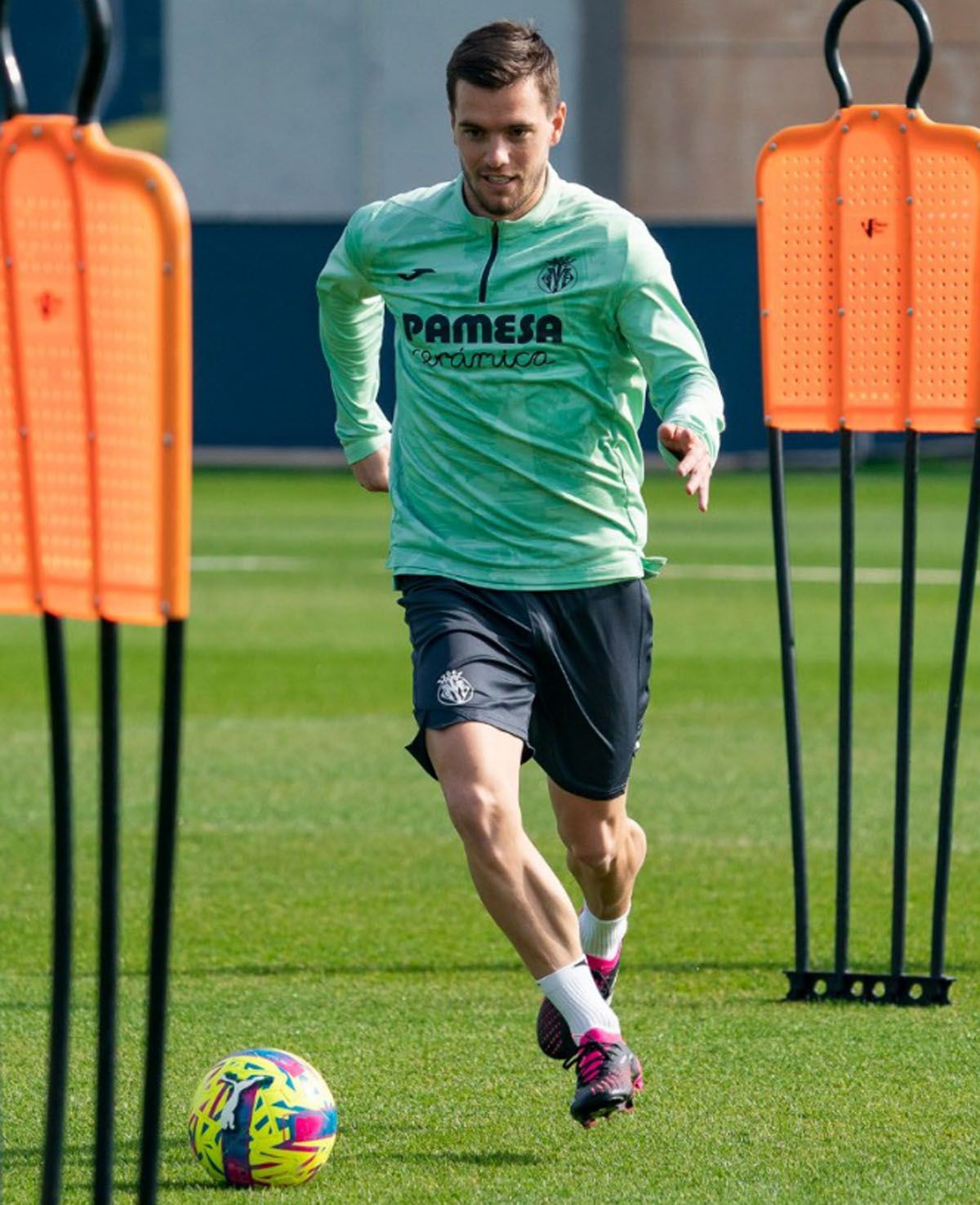 Giovanni Lo Celso está más cerca de volver a jugar y alegra al Villarreal y a la Selección argentina