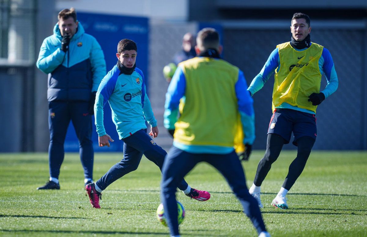 Lucas Román, el pibe que Xavi quiere en el Barcelona