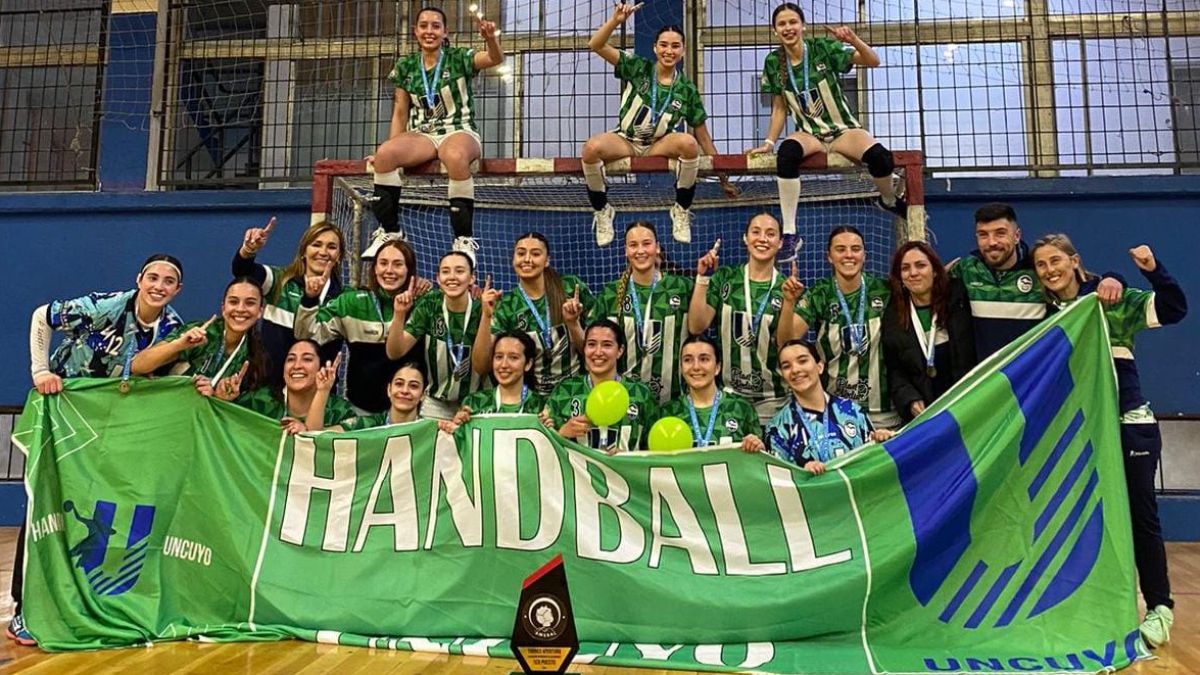 El equipo femenino de UNCuyo se quedó con el torneo Apertura de la Liga de Honor de Amebal.