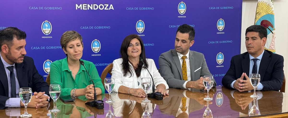 El plan regional puede ser el principio de una serie de acciones coordinadas entre los gobiernos cuyanos. El plan regional puede ser el principio de una serie de acciones coordinadas entre los gobiernos cuyanos.