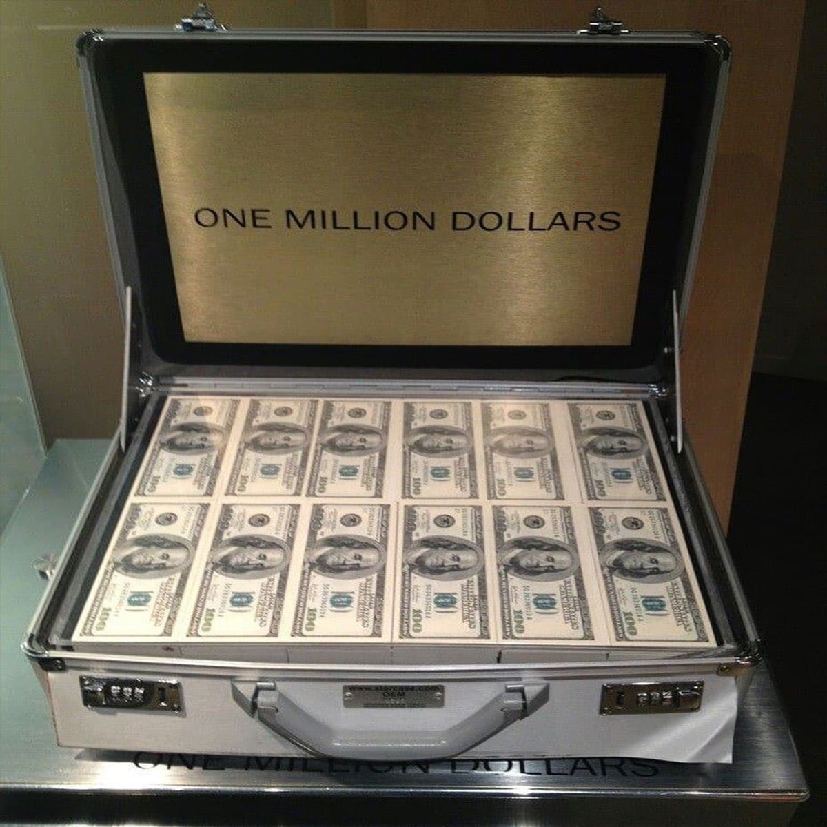 Hay un millón de dólares para quien decifre estos símbolos.