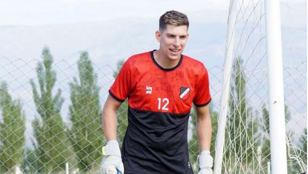 Gonzalo Rehak cada vez que jugó en el Deportivo Maipú lo hizo muy bien. Gonzalo Rehak cada vez que jugó en el Deportivo Maipú lo hizo muy bien.