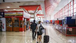 Cuba revisa todo lo que ingresa a la isla por el aeropuerto. Cuba revisa todo lo que ingresa a la isla por el aeropuerto.