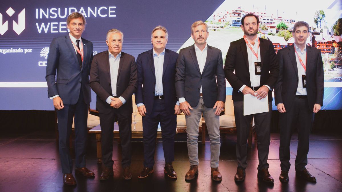 Participantes de la primera jornada del Insurance Week 2025 en el hotel Llao Llao en Bariloche. Participantes de la primera jornada del Insurance Week 2025 en el hotel Llao Llao en Bariloche.