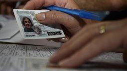 Con qué documento se puede votar
