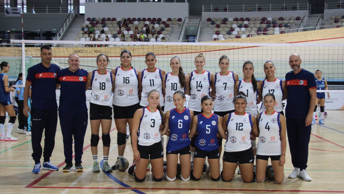 El sexteto del Club Mendoza de Regatas jugó la final contra las chicas de Pacífico y ambas obtuvieron así la clasificación a esta segunda edición de la Liga Nacional Femenina de Vóley que organiza la FeVA.