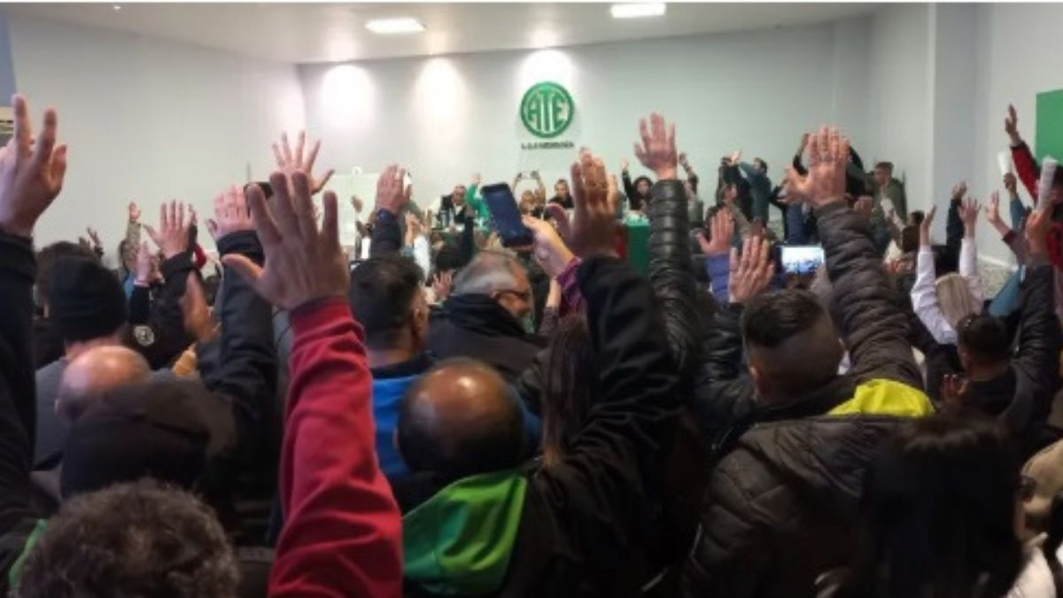 Los trabajadores estatales nucleados en ATE aceptaron el aumento del 90% propuesto por el Ejecutivo en lo que va del año y hasta octubre.
