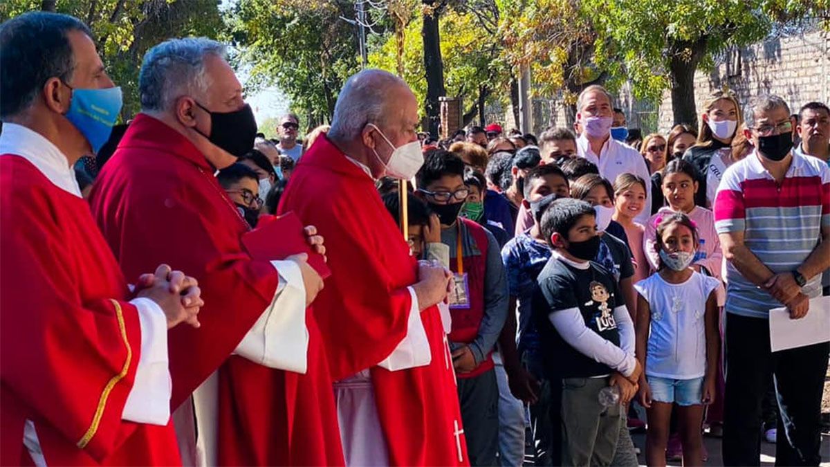 Marcelo Colombo, arzobispo de Mendoza, encabezó la celebración en el Cristo de las Viñas.