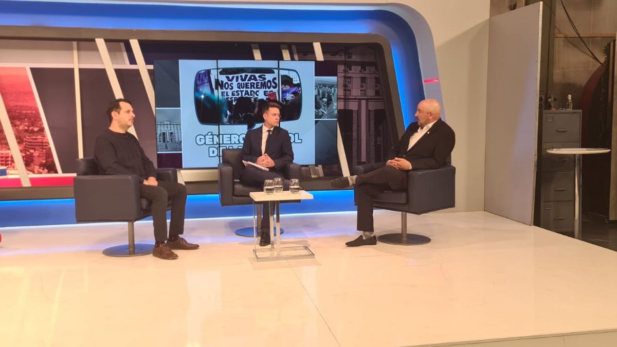 En pol&iacute;ticas de g&eacute;nero fue fuerte el cruce entre Jim&eacute;nez y Laricchia.