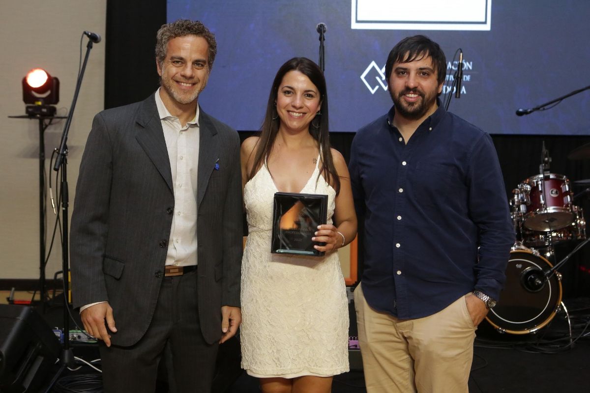 Rafael Kemelmajer y Marisol Cavichioli (GenB) y Alvaro Galdeano (AEM)