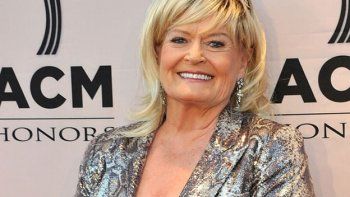 Murió Lynn Anderson, leyenda de la música country