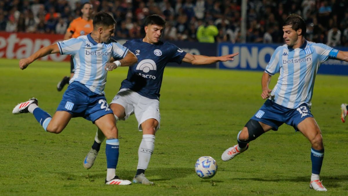 Tras jugar con Racing, la Lepra se medirá con Godoy Cruz.