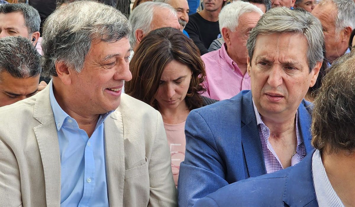 Enfrentados en la política y amigos en la vida, los intendentes Daniel Orozco y Emir Félix