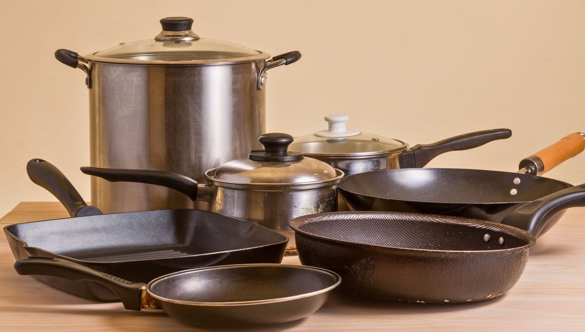 Lo cierto es que con algunos trucos de cuidado y limpieza tus utensilios de cocina durarán miles de años Lo cierto es que con algunos trucos de cuidado y limpieza tus utensilios de cocina durarán miles de años