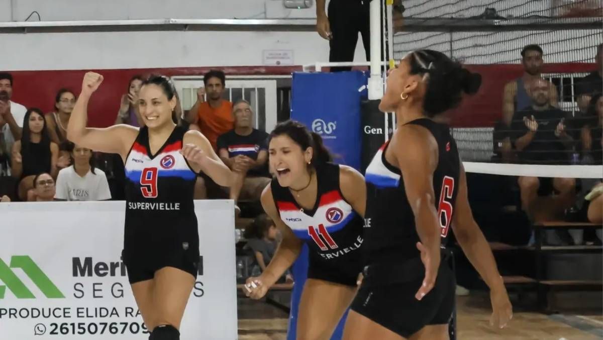 Un durísimo partido definido en tie break sirvió para el cierre de la fase de grupos y la clasificación del Club General San Martín a cuartos de final de la Liga Nacional Femenina de Vóley.