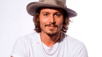 Johnny Depp será Sherlock Gnomes