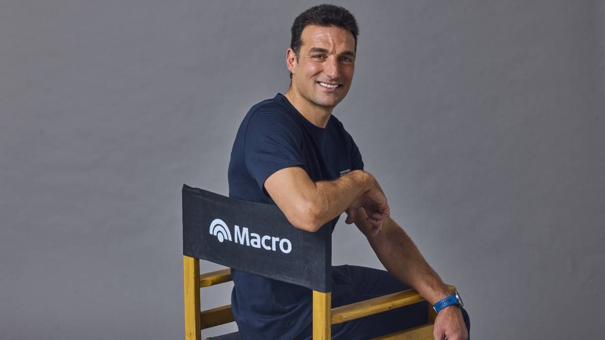 El técnico de la Selección Argentina de fútbol, Lionel Scaloni protagoniza la campaña de Banco Macro motivada por el Mundial.