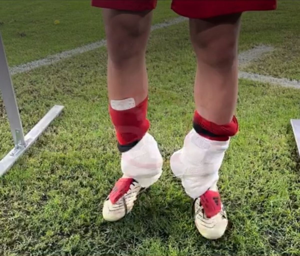 Así se retiró Franco Mastantuono de El Monumental de Ecuador. Foto: Sportscenter ESPN.