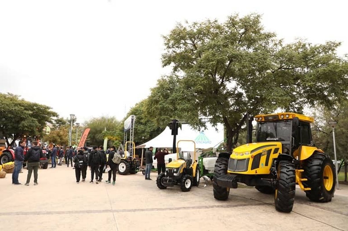 Sitevinitech 2026, la feria internacional de la vitivinicultura y el agro, se desarrollará del 12 al 14 de mayo en los Complejos de las Naves Cultural y Universitaria.