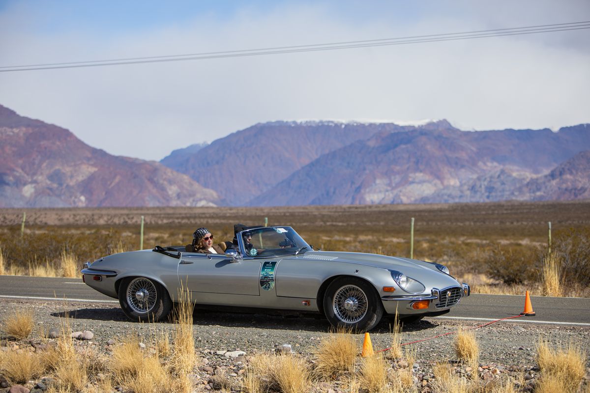El rally contó con tres etapas que recorrieron los principales paisajes de Mendoza El rally contó con tres etapas que recorrieron los principales paisajes de Mendoza