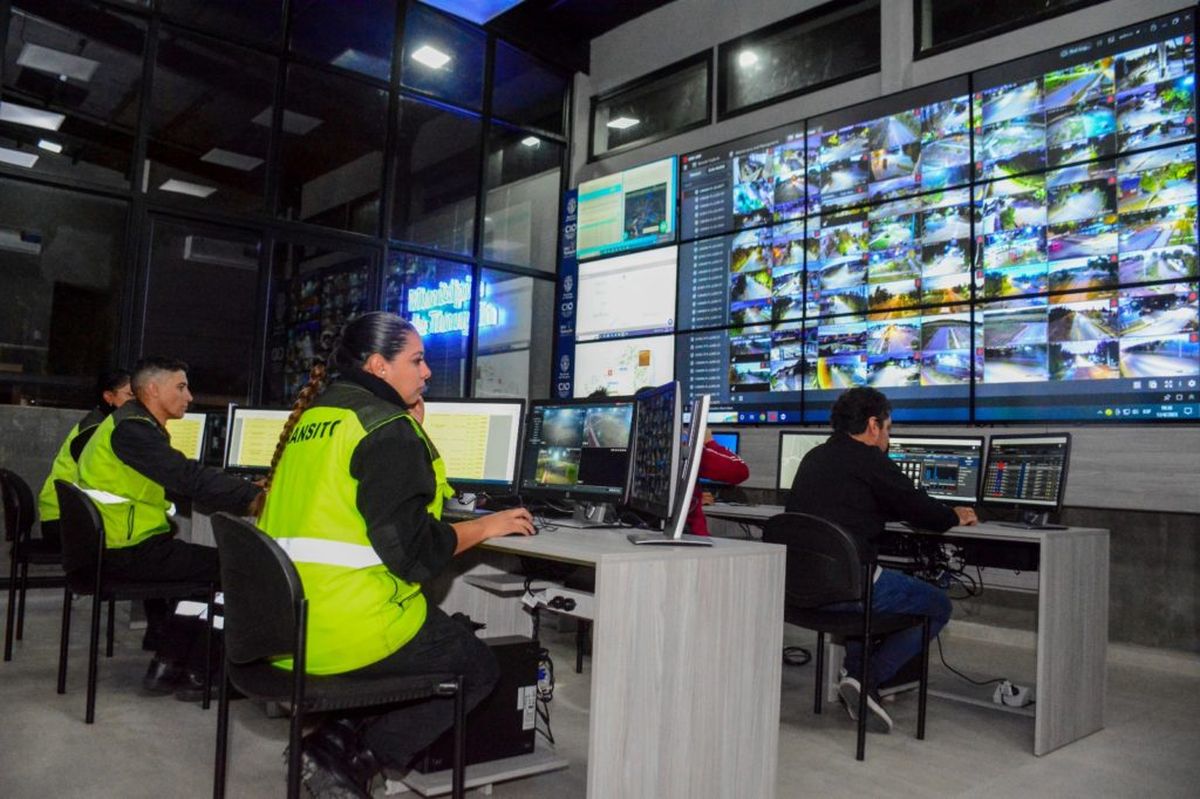 Los minutos posteriores al asesinato pudieron verse por las cámaras de seguridad de Tunuyán. Los minutos posteriores al asesinato pudieron verse por las cámaras de seguridad de Tunuyán.