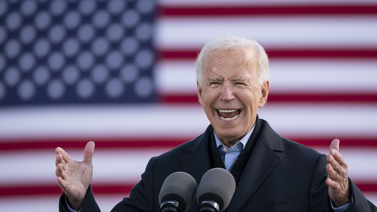 El candidato a presidente de la oposición, Joe Biden, dijo que hay que esperar el conteo de todos los votos pero se mostró confiado en el resultado final.