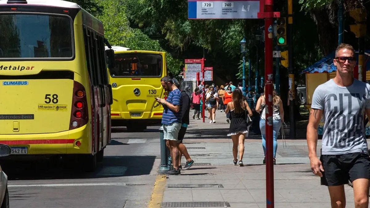 Importante oportunidad de empleo realiza una empresa de transporte público de Mendoza.