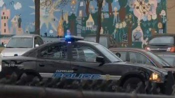 Muere un niño de 12 años, que llevaba una pistola de juguete, tiroteado por dos policías