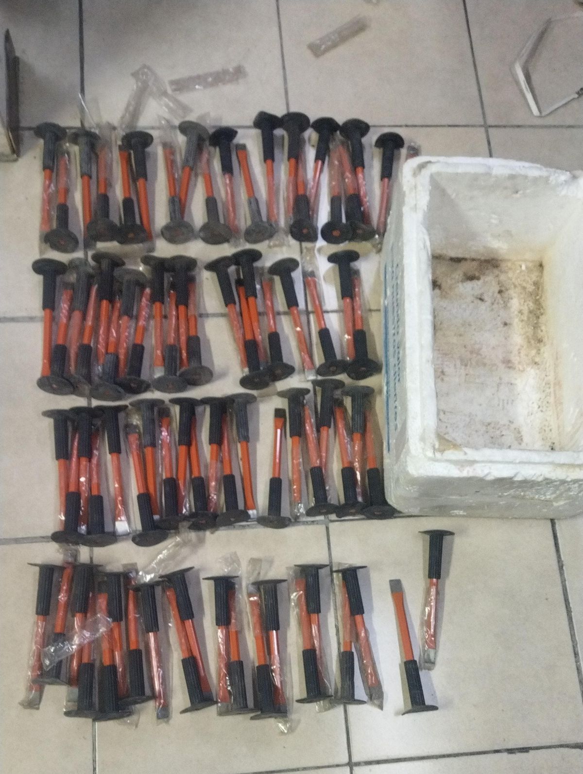 Algunos de los elementos que habrían sido sustraídos de un depósito de Las Heras. Algunos de los elementos que habrían sido sustraídos de un depósito de Las Heras.