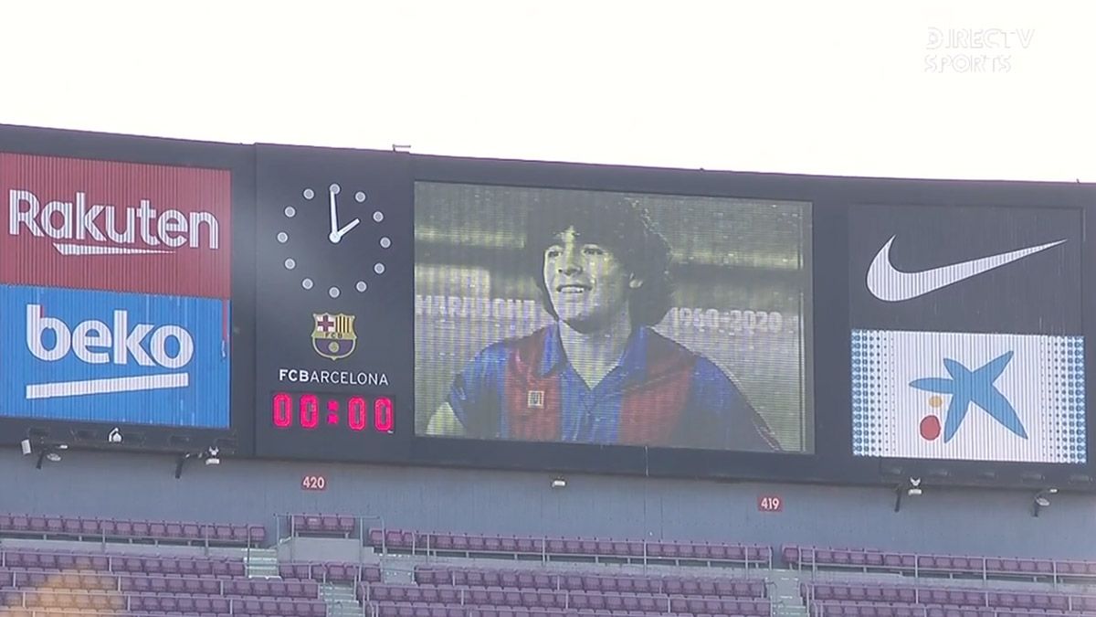 El Barcelona y un tibio homenaje a Maradona