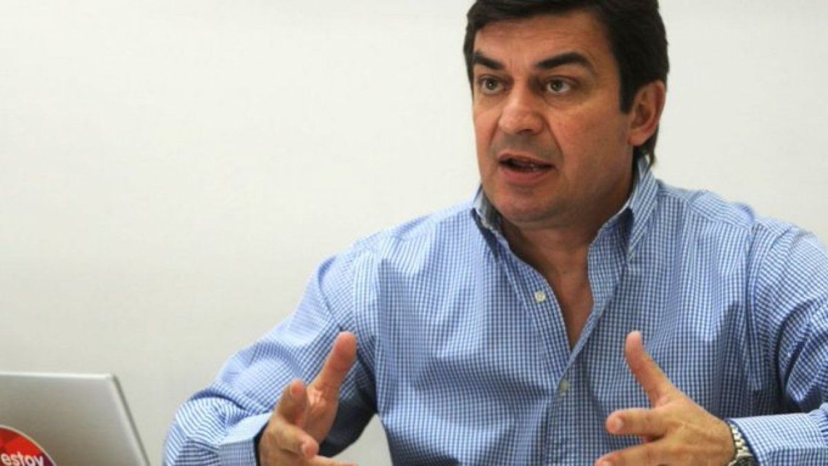 El diputado nacional y candidato a la gobernación del PRO, Omar De Marchi, resaltó que el gobernador Rodolfo Suarez está nervioso y tironeado de cara a las próximas elecciones 2023.&nbsp;