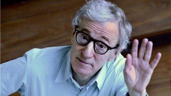 Woody Allen va complentando el 