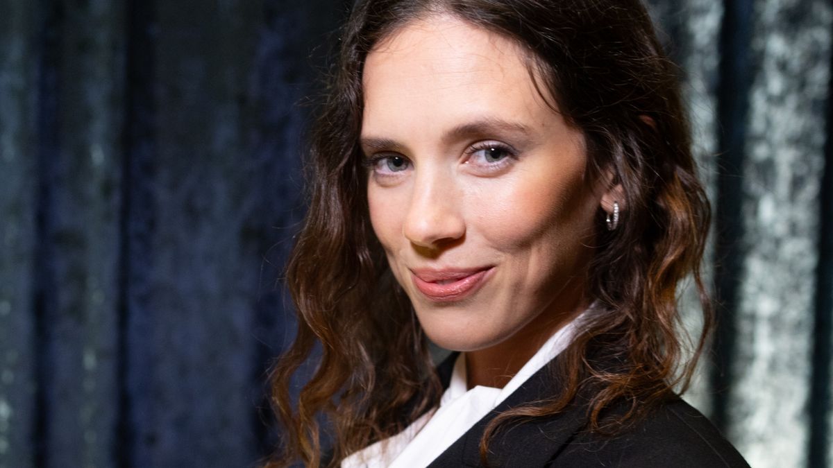 Delfina Chávez brilla en la serie holandesa de 6 capítulos sobre la reina Máxima Zorreguieta