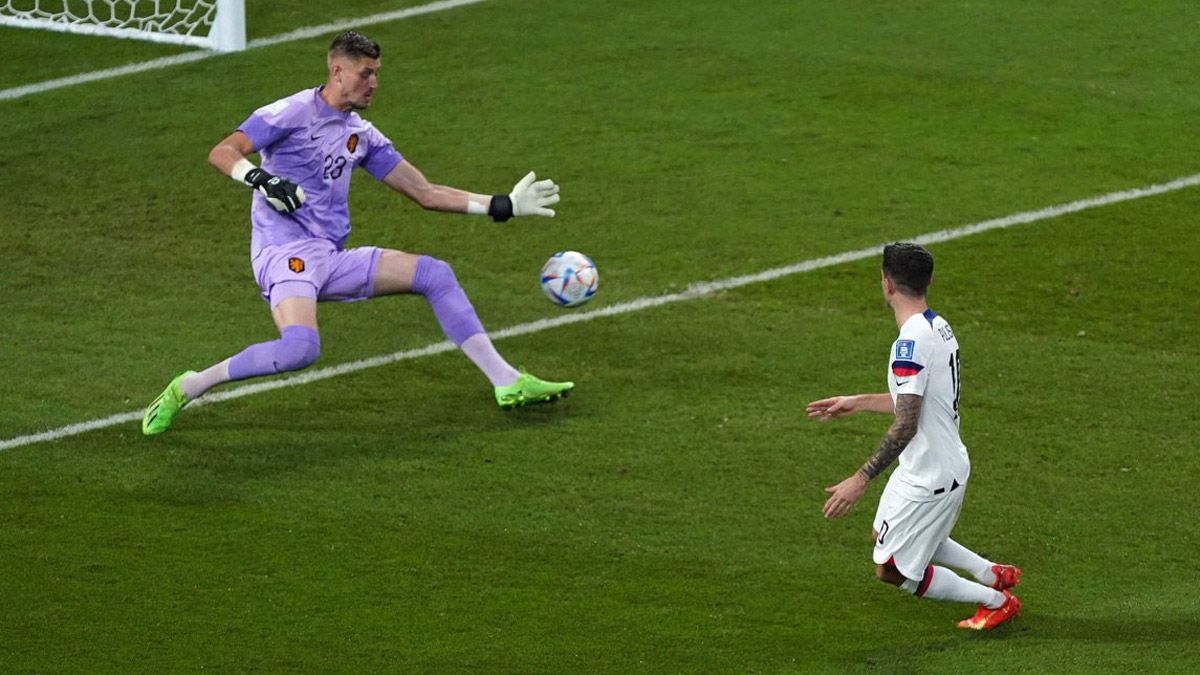 Andries Noppert, arquero de Países Bajos, ha tenido muy buenas intervenciones en el Mundial Qatar 2022.