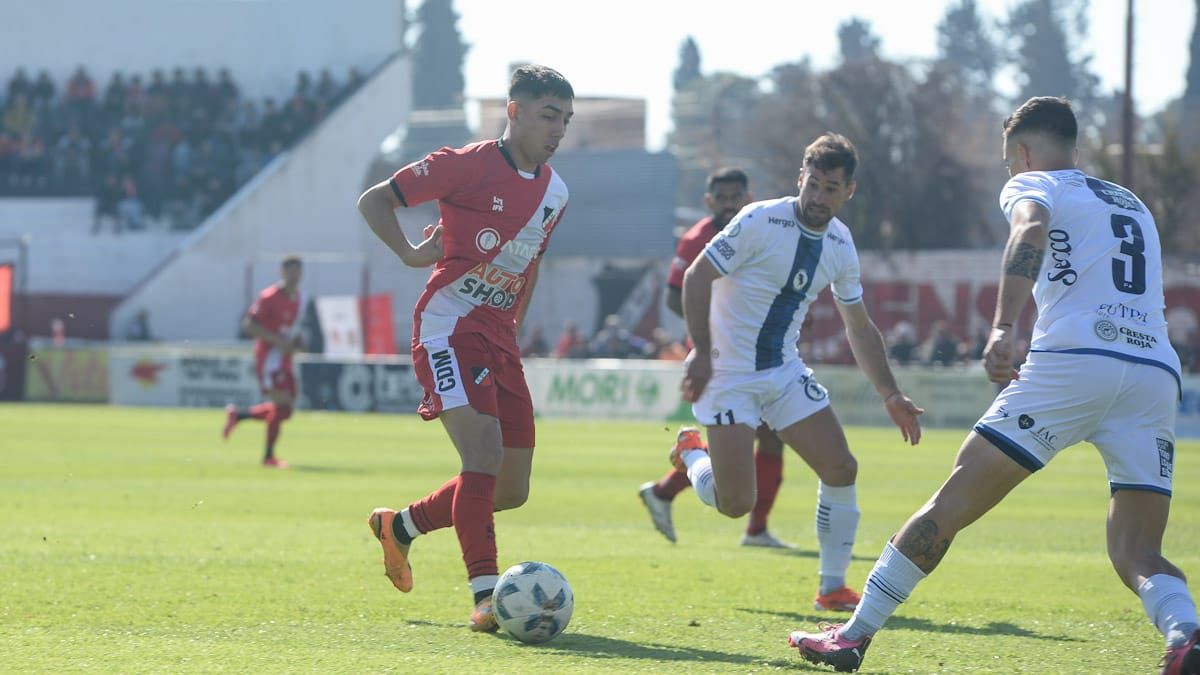 Misael Sosa fue el autor del gol del Deportivo Maipú ante Alvarado. Misael Sosa fue el autor del gol del Deportivo Maipú ante Alvarado. 