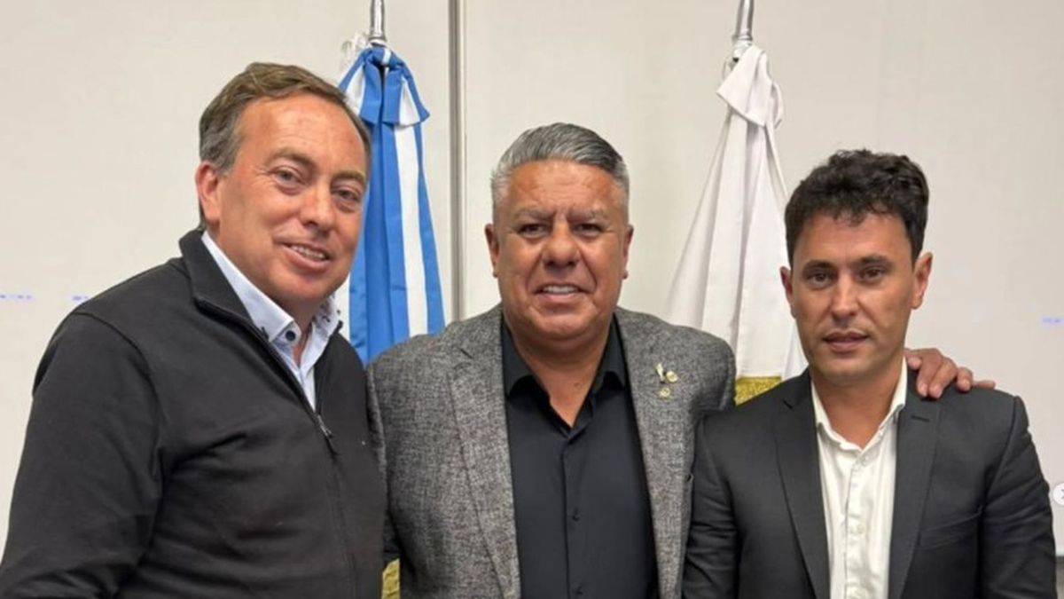 Martín Aveiro, Claudio Chiqui Tapia y Jorge Chica.