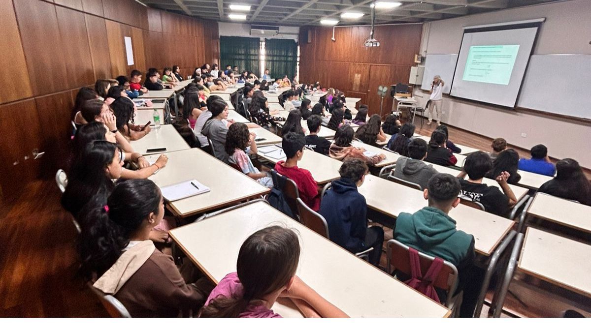 El sábado 9 de noviembre comienzan a rendir los exámenes para ingresar a los colegios de la UNCuyo y desde la universidad realizaron una serie de recomendaciones a tener en cuenta. Foto: Gentileza UNCuyo. 