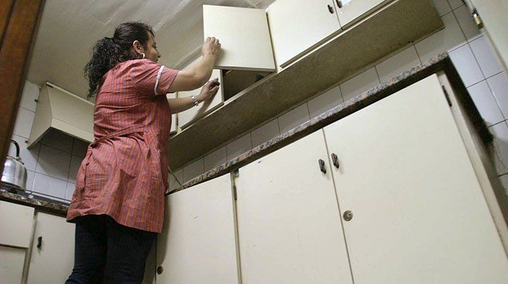 Aumento del 25% en cuatro cuotas para el servicio doméstico