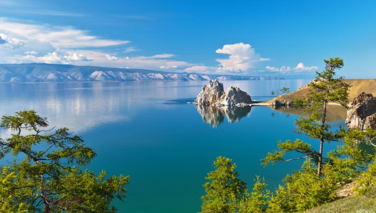 El lago más profundo y antiguo del planeta Tierra: 1.500 metros de profundidad y con un cuarto del agua dulce
