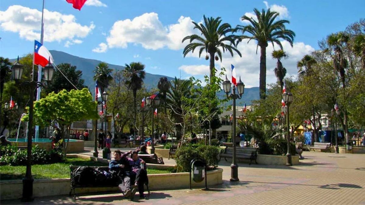 El pueblo para hacer compras de mercadería si estás alojado en Papudo