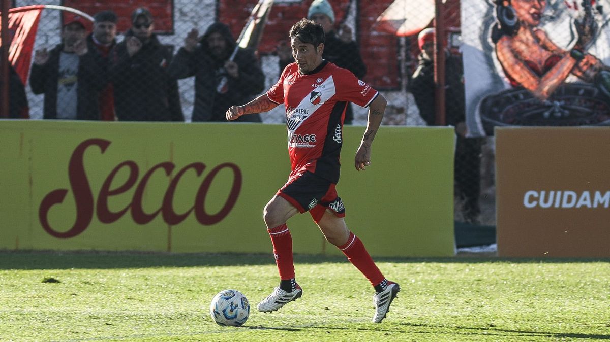 Rubens Sambueza ante Ferro marcó el regreso al Deportivo Maipú