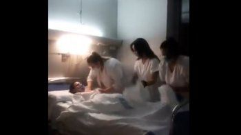 Video: enfermeras se burlan de los muertos por coronavirus