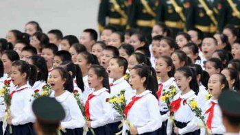 China decreta nuevas reglas para cantar el himno nacional