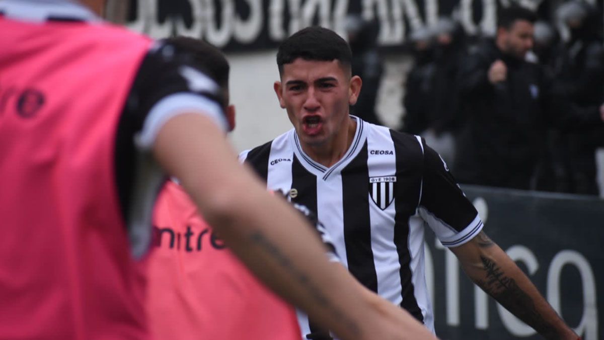 Gimnasia y Esgrima da pelea por el segundo puesto en la Primera Nacional