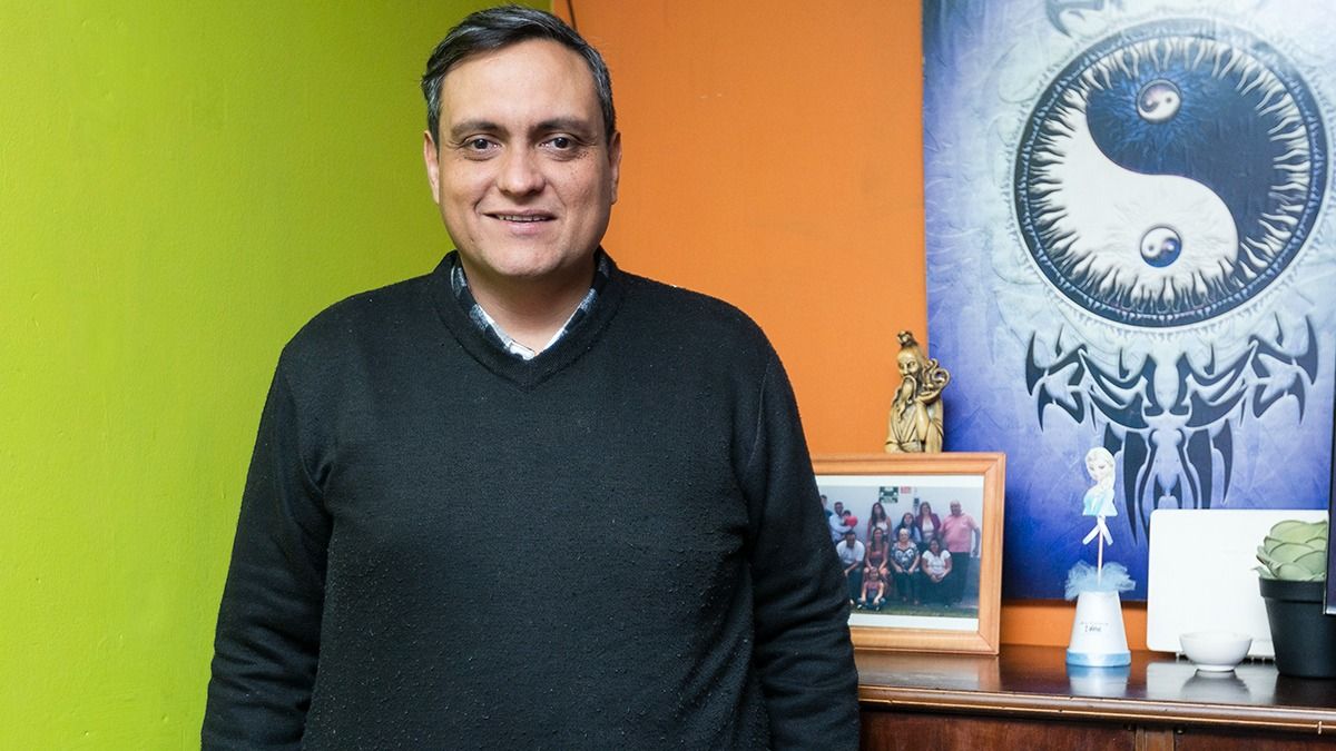 Gerardo Bustamante es candidato a intendente por el FIT en Guaymallén