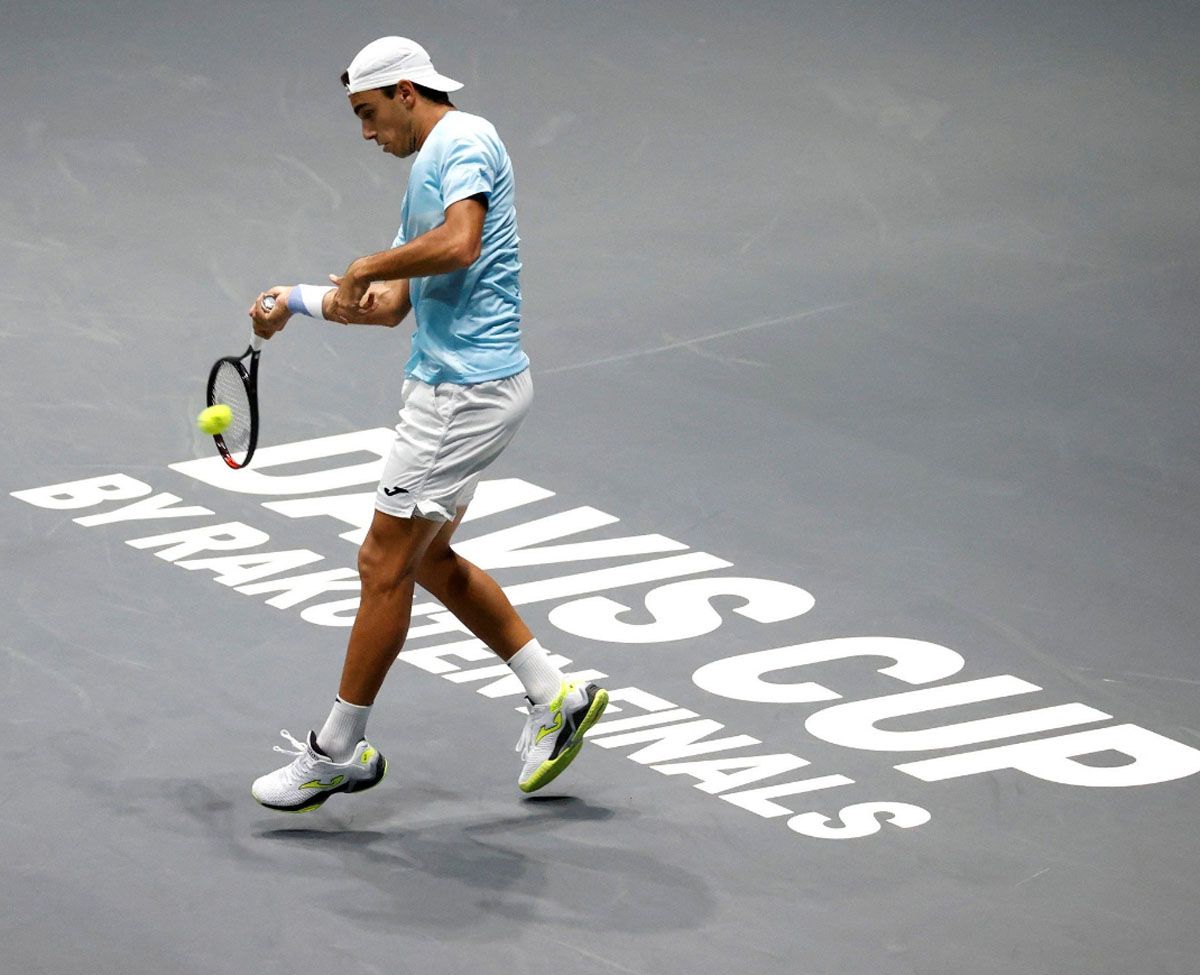 Francisco Cerúndolo tuvo un notable debut en Copa Davis pese a perder con Sinner