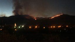 El incendio en el cerro Arco afectó unas 1.300 hectáreas