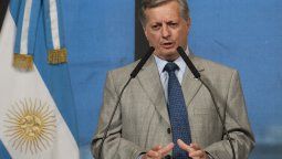 Pinedo: Aranguren no es un salame
